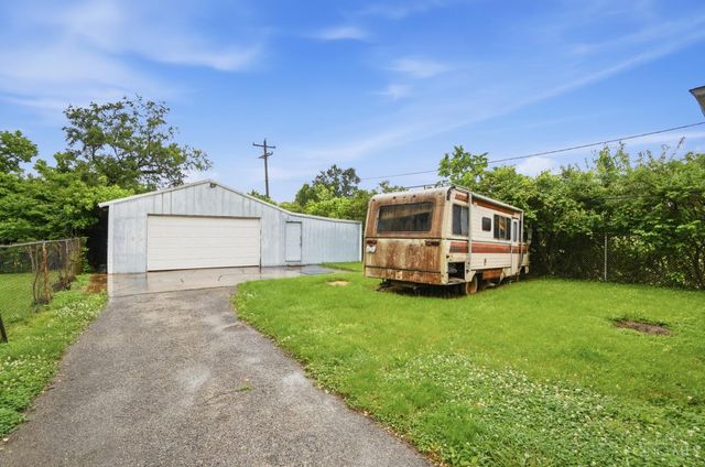 6 Sunset Place, Middletown, OH 45042
