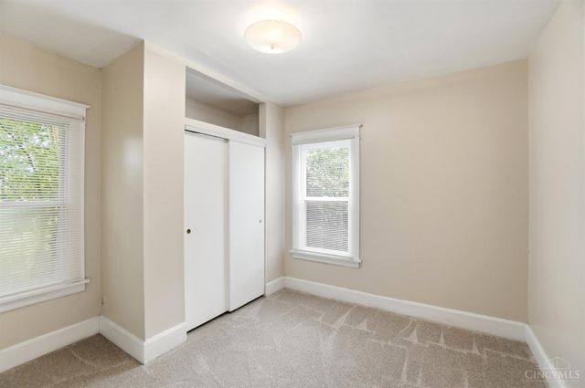 6 Sunset Place, Middletown, OH 45042