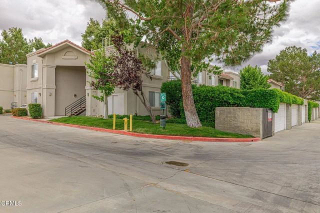 2815 W Avenue K12 Apt 173, Lancaster, CA 93536