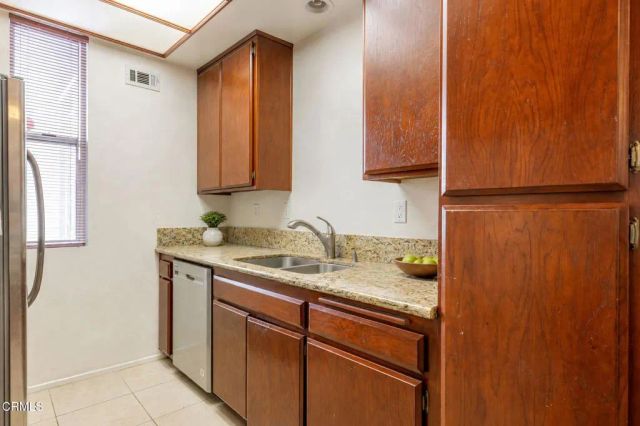 2815 W Avenue K12 Apt 173, Lancaster, CA 93536