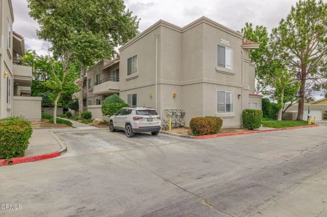 2815 W Avenue K12 Apt 173, Lancaster, CA 93536