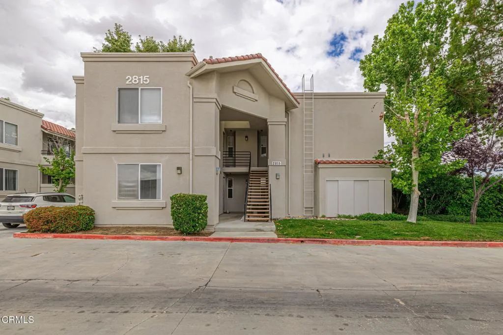 2815 W Avenue K12 Apt 173, Lancaster, CA 93536