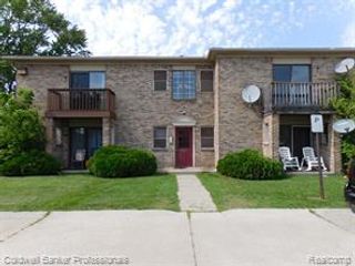 284 E 13 Mile, Unit #202, Madison Heights, MI 48071