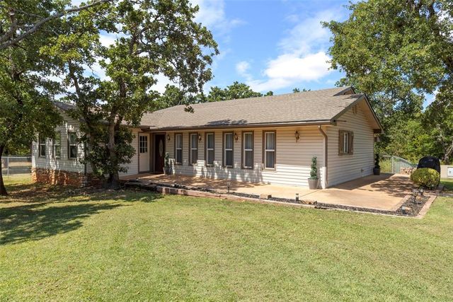 329326 E 1021 Road, Harrah, OK 73045