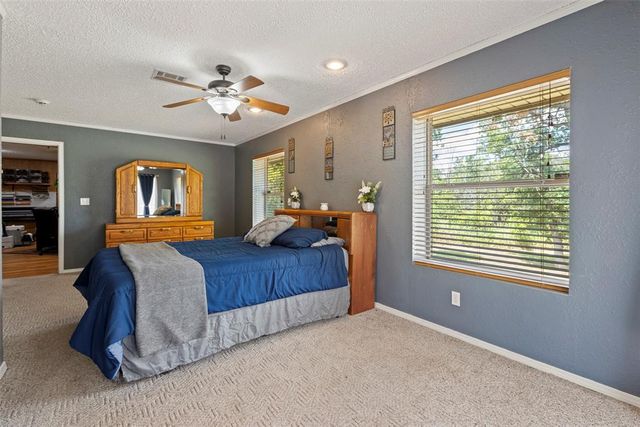 329326 E 1021 Road, Harrah, OK 73045