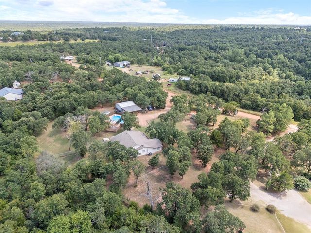 329326 E 1021 Road, Harrah, OK 73045