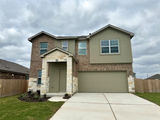 610 Waterway Ave, Hutto, TX 78634
