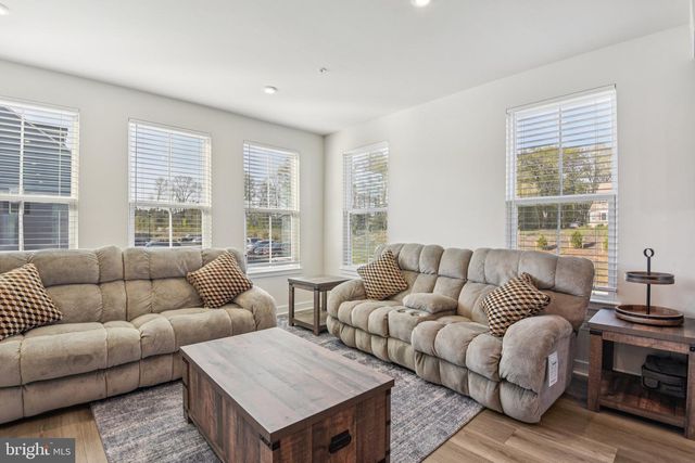 133 WOODGATE CIR, Pasadena, MD 21122