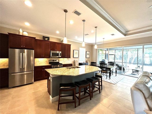 5033 LAKE OVERLOOK AVENUE, Bradenton, FL 34208