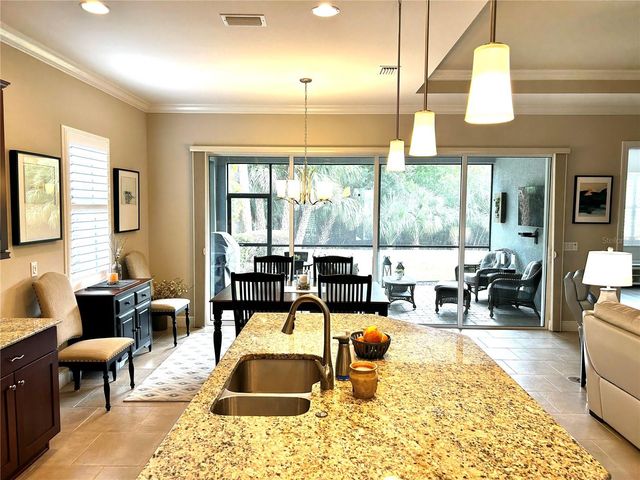 5033 LAKE OVERLOOK AVENUE, Bradenton, FL 34208