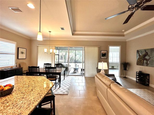 5033 LAKE OVERLOOK AVENUE, Bradenton, FL 34208