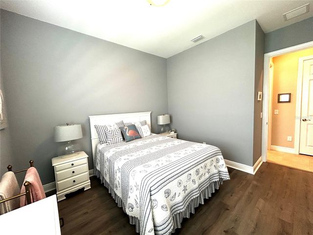 5033 LAKE OVERLOOK AVENUE, Bradenton, FL 34208