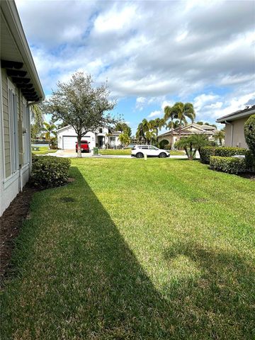 5033 LAKE OVERLOOK AVENUE, Bradenton, FL 34208