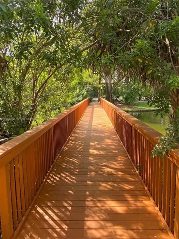 9999 Summerbreeze Dr 715, Sunrise, FL 33322