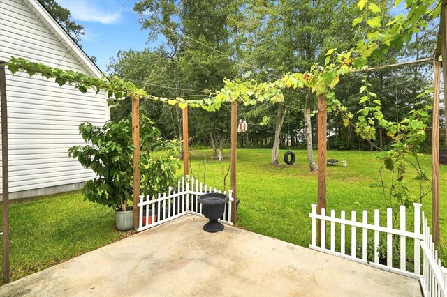 5914 Yellow Dog Road, Ravenel, SC 29470