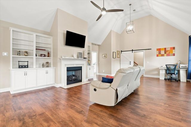5914 Yellow Dog Road, Ravenel, SC 29470