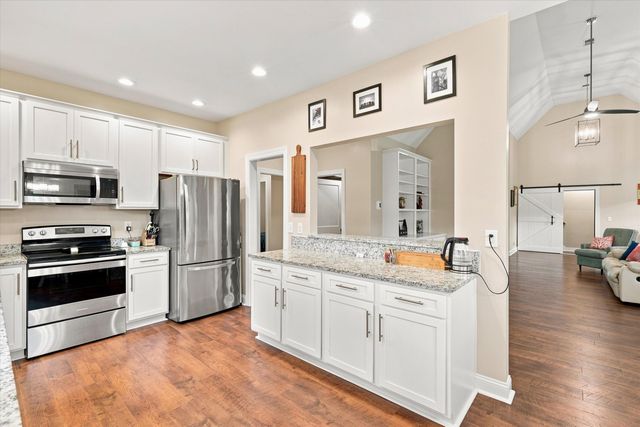 5914 Yellow Dog Road, Ravenel, SC 29470