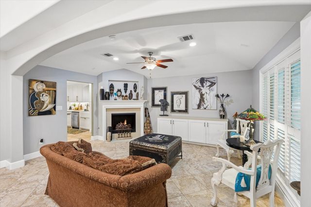 5531 Lymbar Drive, Houston, TX 77096
