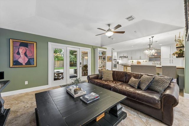 5531 Lymbar Drive, Houston, TX 77096
