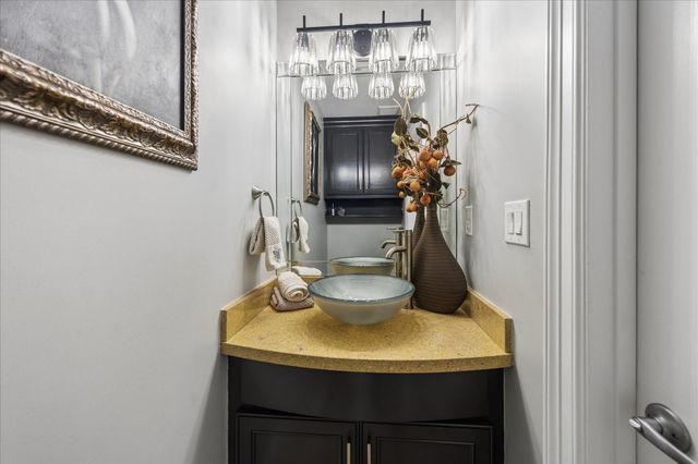 5531 Lymbar Drive, Houston, TX 77096