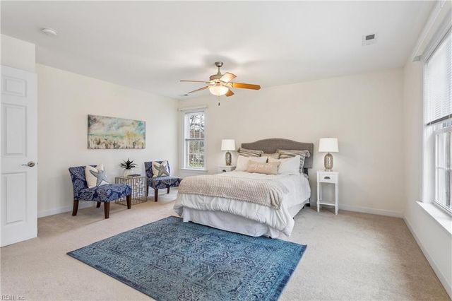 208 Tabb LN, Yorktown, VA 23693