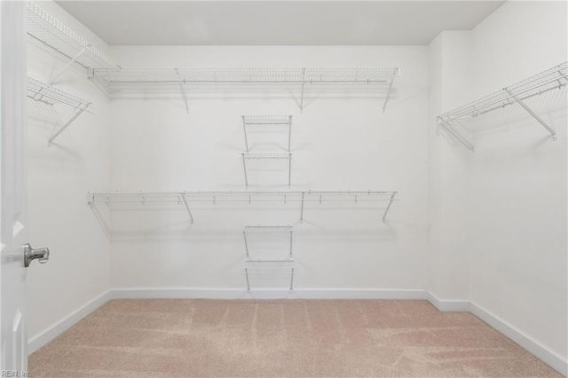 208 Tabb LN, Yorktown, VA 23693