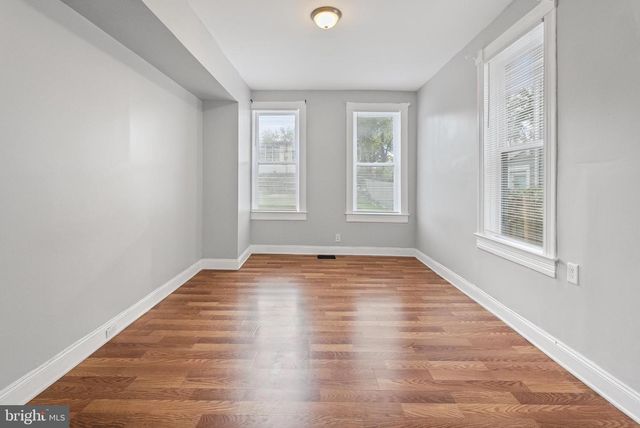 5 S WOODINGTON RD, Baltimore, MD 21229