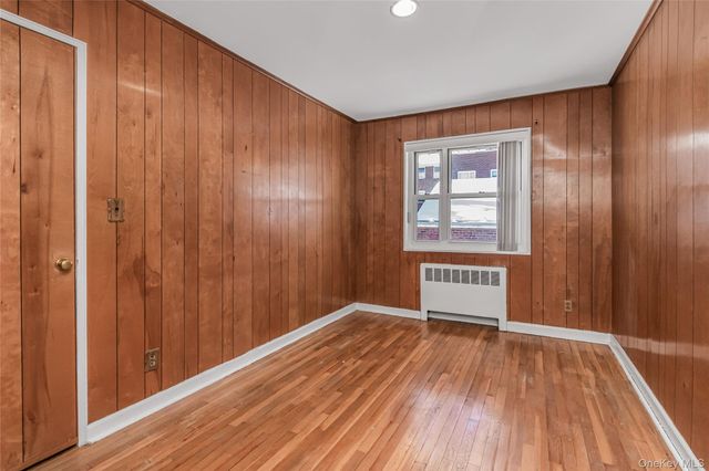 6 Dehaven Drive 2E, Yonkers, NY 10703