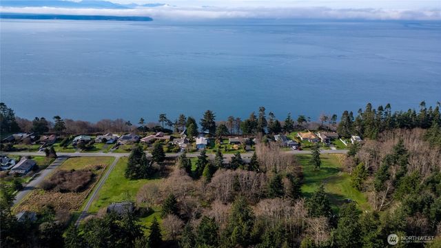 2198 Cecil Lane, Coupeville, WA 98239