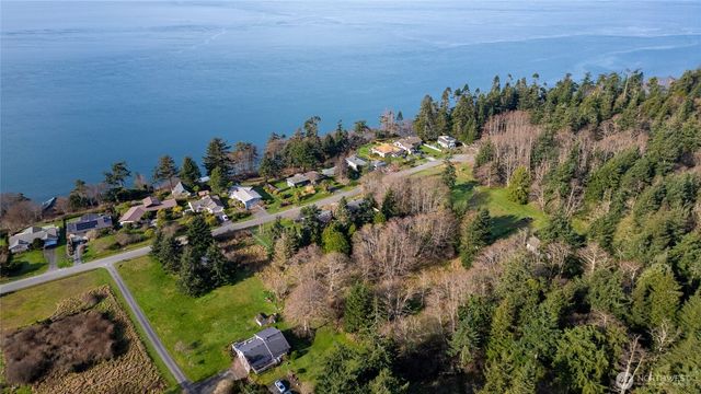 2198 Cecil Lane, Coupeville, WA 98239