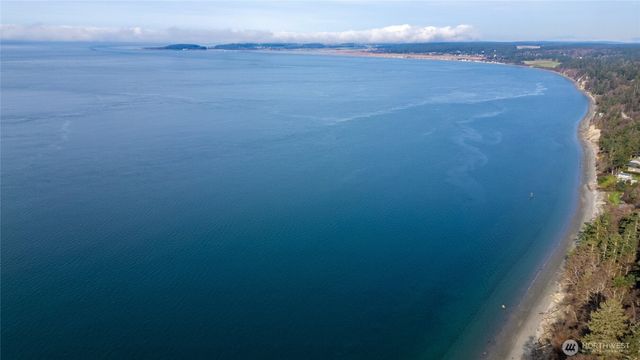 2198 Cecil Lane, Coupeville, WA 98239