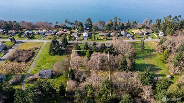 2198 Cecil Lane, Coupeville, WA 98239