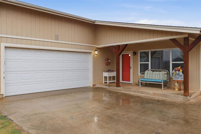 3708 Floyd Cox Drive, Norman, OK 73026