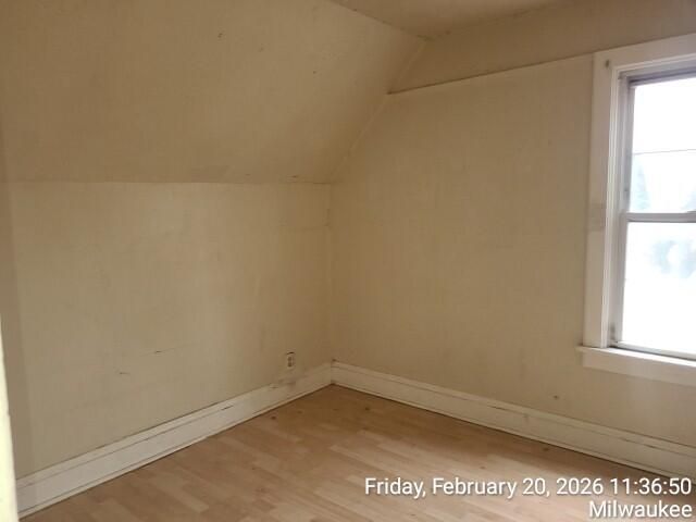 3221 N 38th STREET, Milwaukee, WI 53216