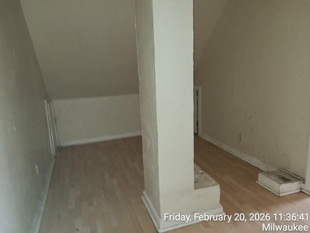 3221 N 38th STREET, Milwaukee, WI 53216