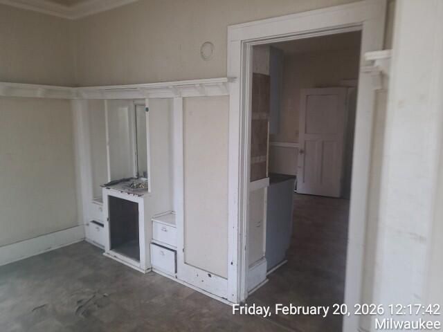 3221 N 38th STREET, Milwaukee, WI 53216