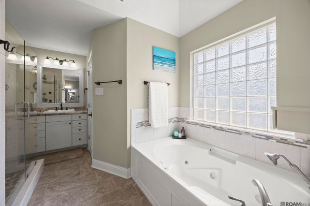33860 Cypress Bluff Dr, Denham Springs, LA 70706