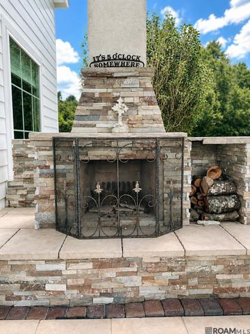 33860 Cypress Bluff Dr, Denham Springs, LA 70706