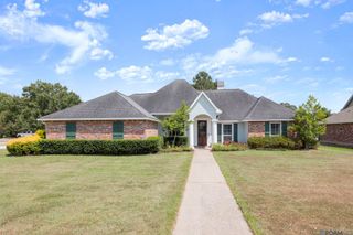 33860 Cypress Bluff Dr, Denham Springs, LA 70706