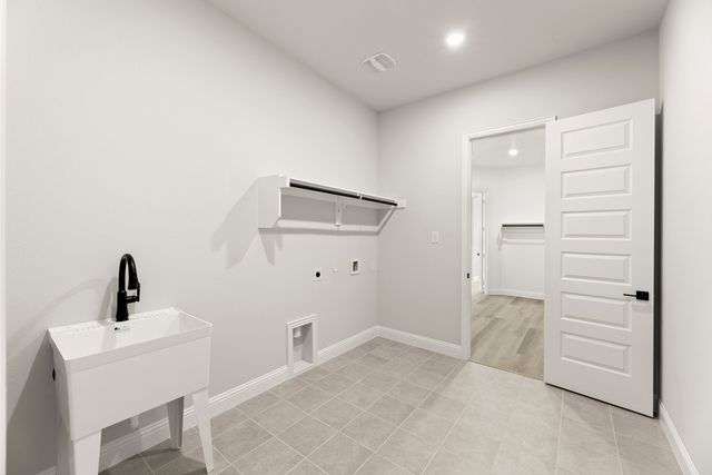 6625 Emerson Drive, Mesquite, TX 75114