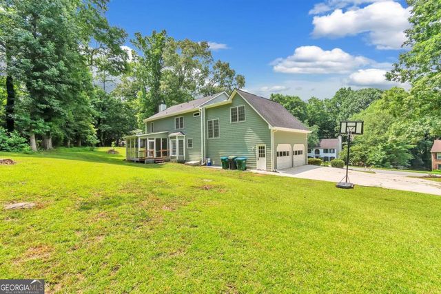 1448 Red Fox Run SW, Lilburn, GA 30047