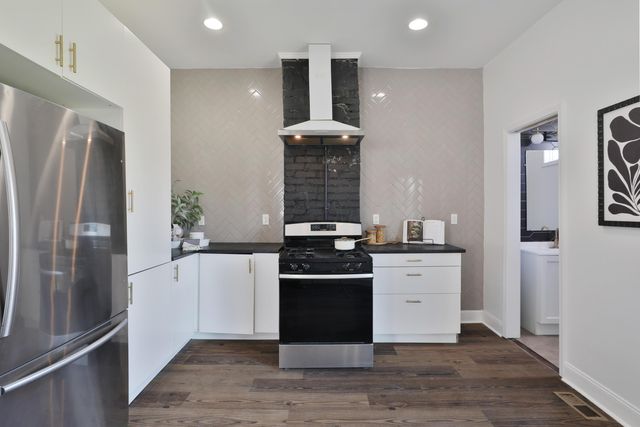 496 Linwood Avenue, Columbus, OH 43205