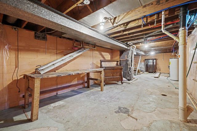 601 Jenks Boulevard, Kalamazoo, MI 49006
