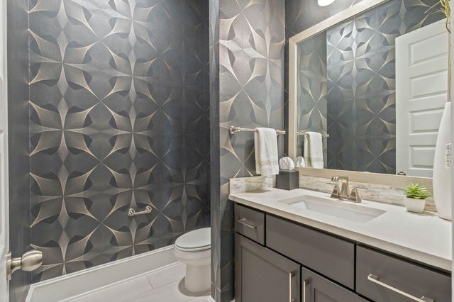 122 N Winter Sunrise Circle, The Woodlands, TX 77375