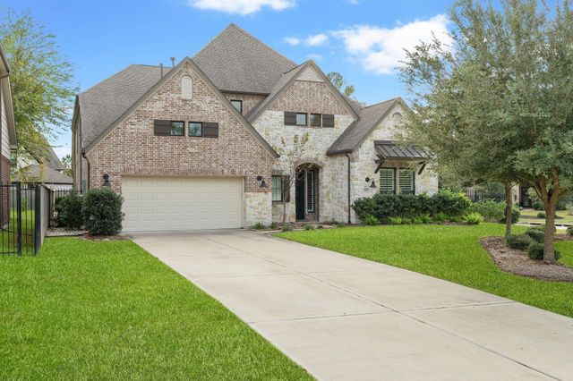 122 N Winter Sunrise Circle, The Woodlands, TX 77375