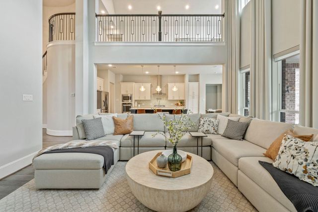 122 N Winter Sunrise Circle, The Woodlands, TX 77375