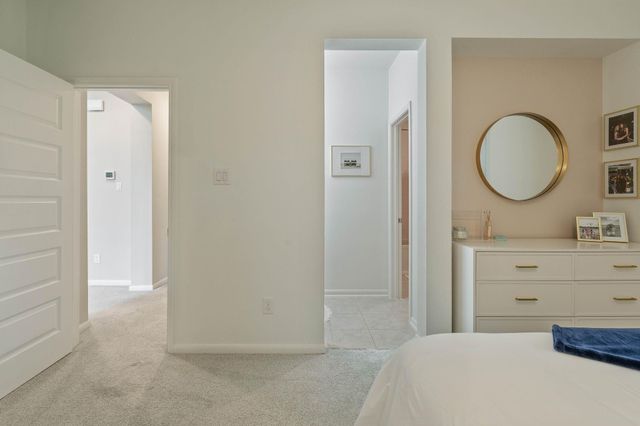 122 N Winter Sunrise Circle, The Woodlands, TX 77375