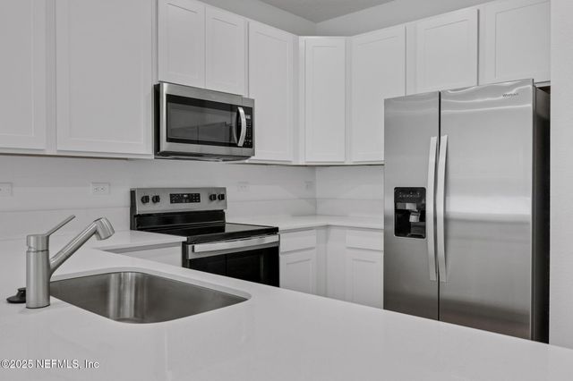 733 SAILOR GROVE Lane, Jacksonville, FL 32221