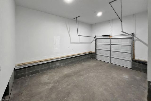 1145 29 ST, Newport News, VA 23607