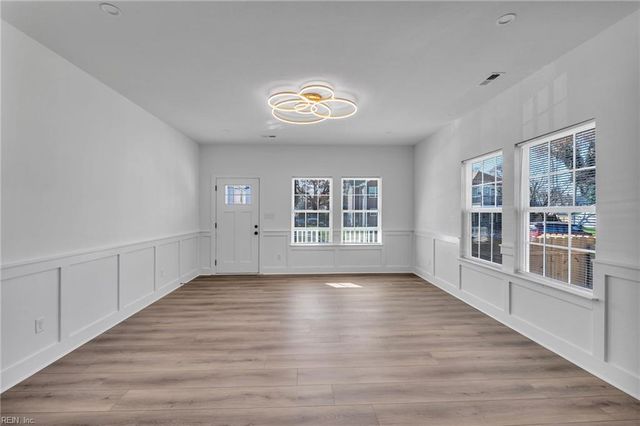 1145 29 ST, Newport News, VA 23607